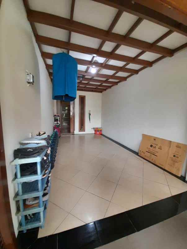 rumah second dalam komplek marinir pondok kelapa