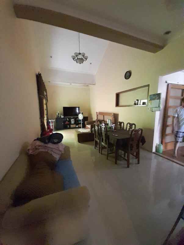 rumah second dalam komplek marinir pondok kelapa