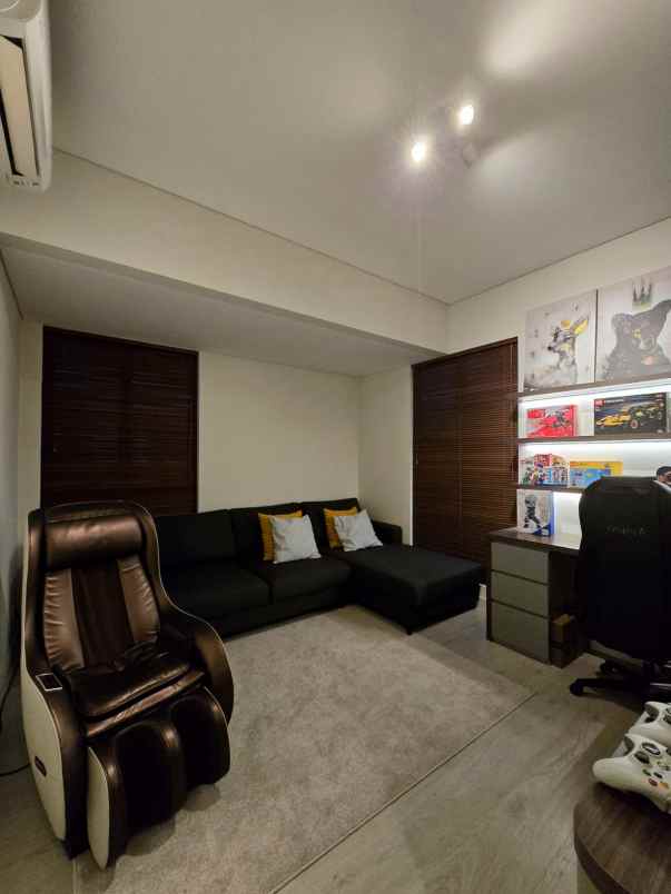 rumah second siap huni di perum jgc asya cakung