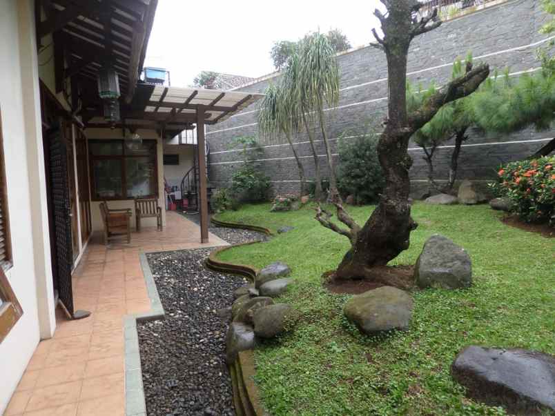 rumah setrasari setramurni