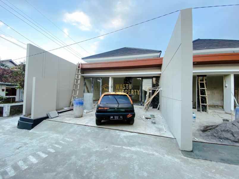 rumah siap huni dekat exit tol jogja solo di kalasan