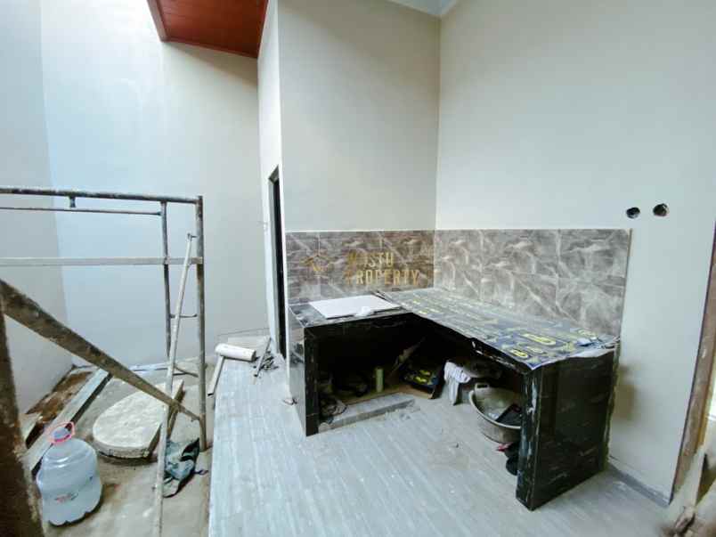 rumah siap huni dekat exit tol jogja solo di kalasan