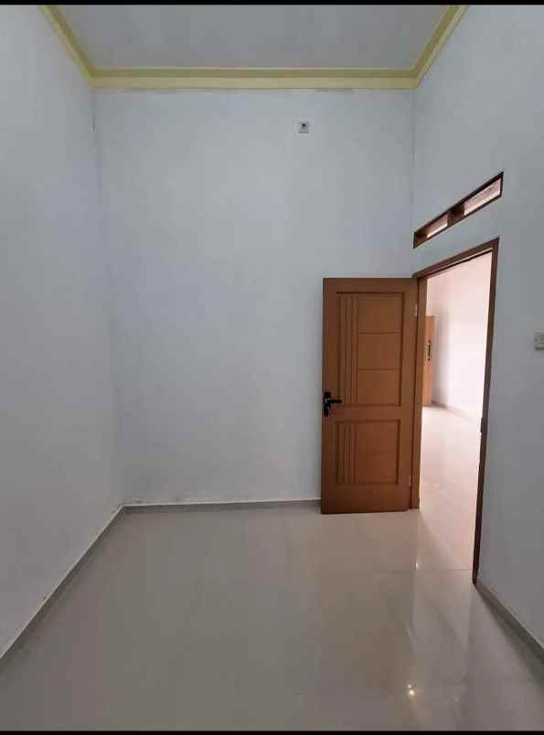 rumah siap huni di ujung harapan bekasi