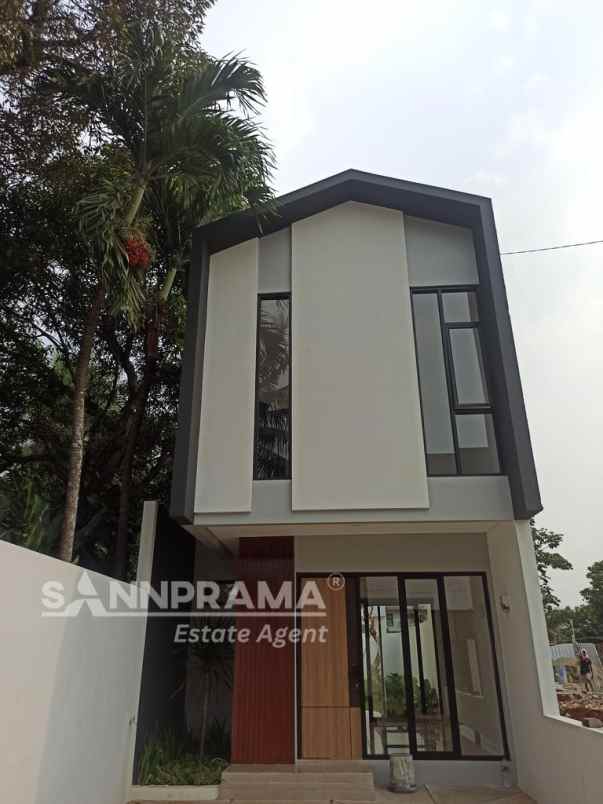 rumah strategis dalam townhouse cinangka