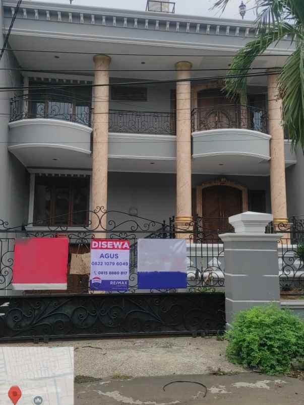 rumah untuk disewakan 4 lantai disunter tangerang