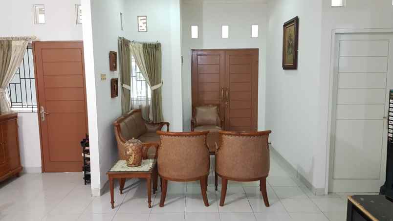 rumah villa nusa indah 5