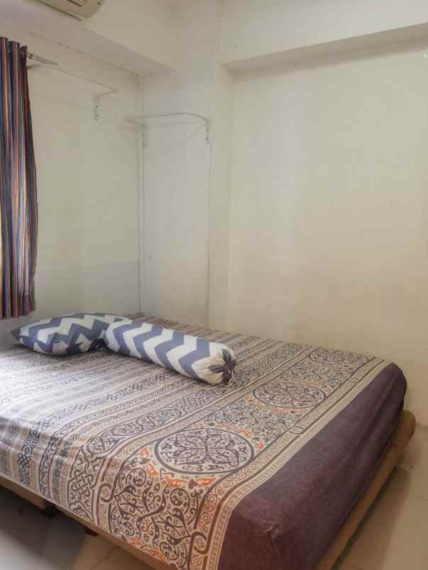 sewa apartemen murah green pramuka city full furnished