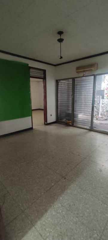 sewa rumah komersil di cempaka putih tengah cempaka