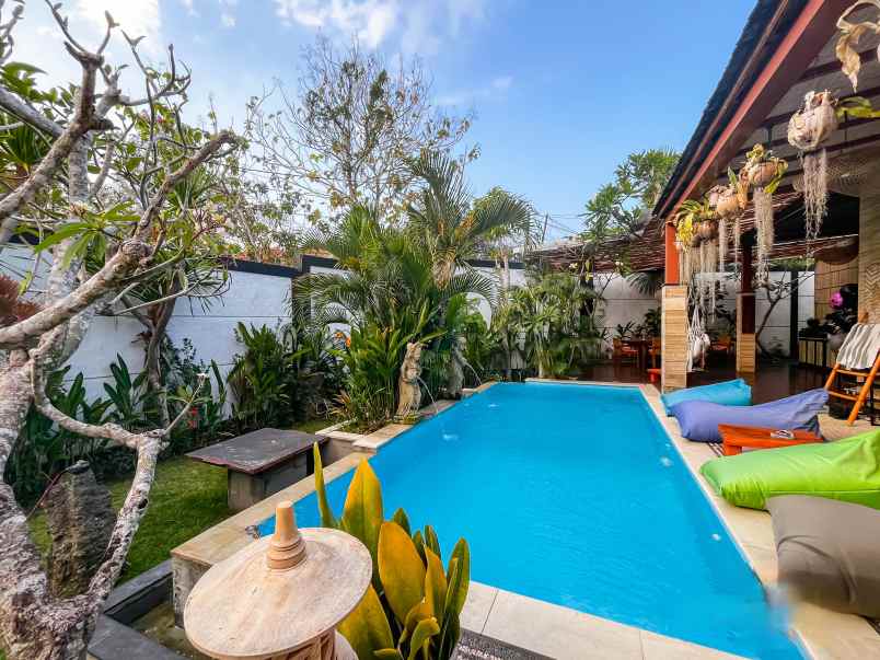stunning villa dekat sidewalk jimbaran bali