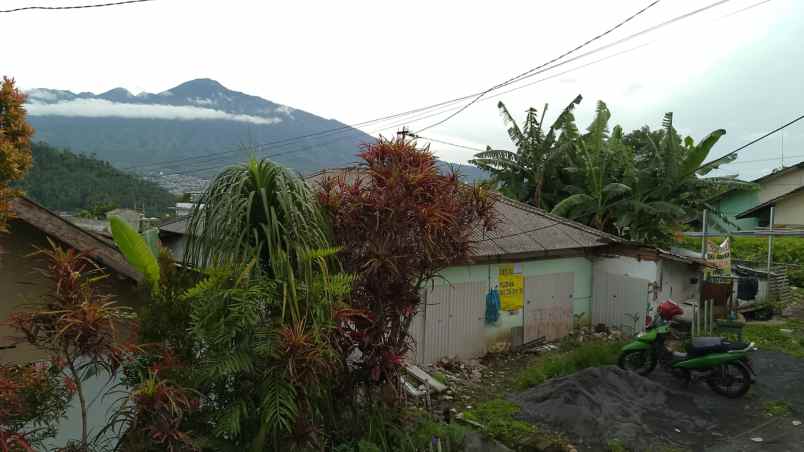 tanah di jalan flamboyan atas batu dijual cepat