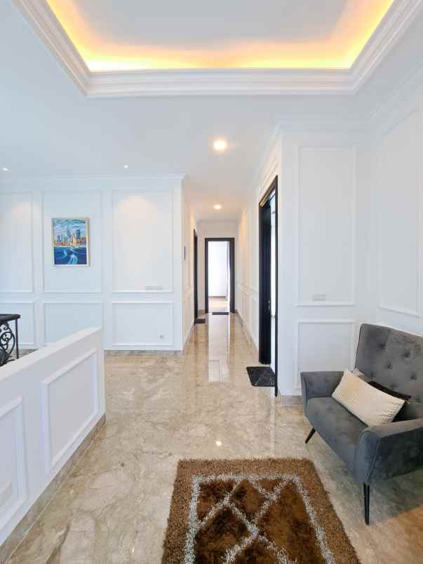 tumah baru modern klasik bintaro jaya sektor 7