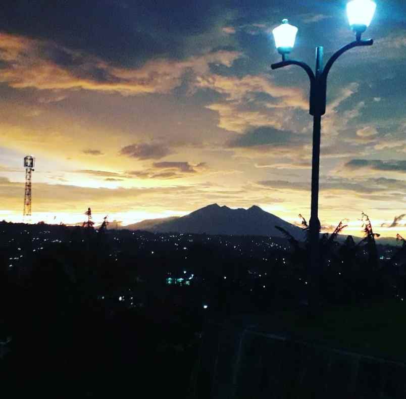 villa kapal cisarua puncak bogor