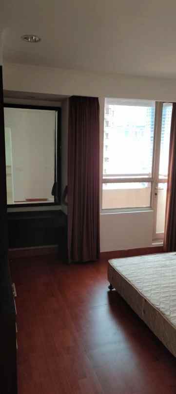 apartemen apt paladian park kelapa