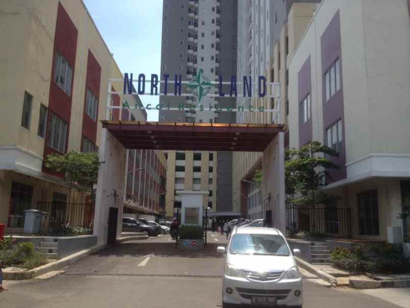 apartemen re martadinata ancol