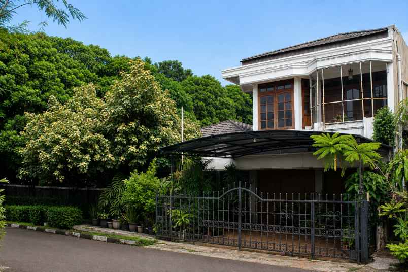 besar asri hook rumah kalibata luas strategis