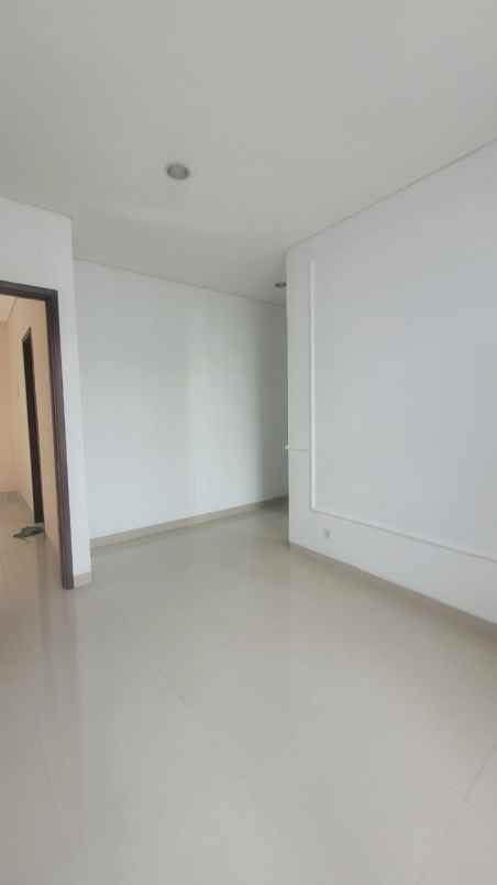 di jual rumah cluster luxmore greenwich bsd city