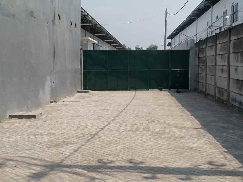 di sewakan gudang lokasi strategis di pandaan