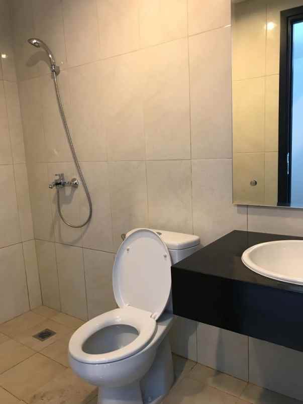 dijual apartemen cilandak