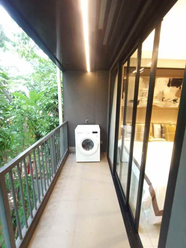 dijual apartemen jl raya casablanca rt 14