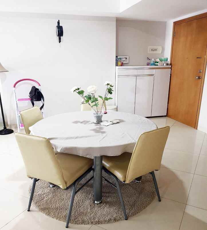 dijual apartemen jl trembesi blok d4 bandar