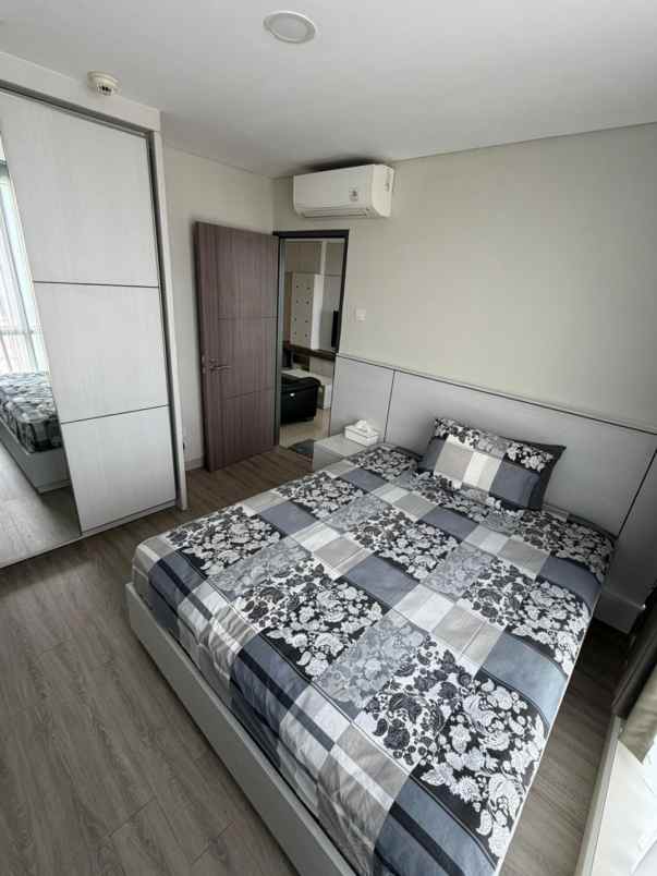 dijual apartemen sono kembang