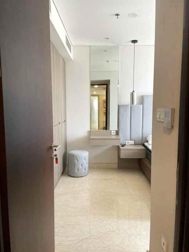 dijual apartemen the residence ciputra
