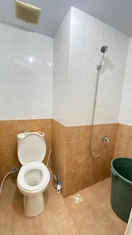 dijual apartment green pramuka city 2br murah