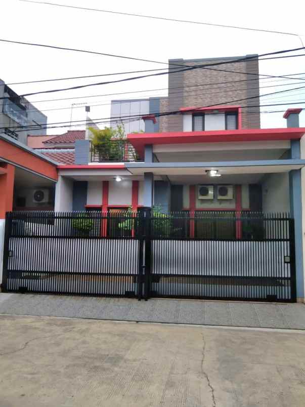 dijual cepat rumah bagus di harapan indah 1 bekasi