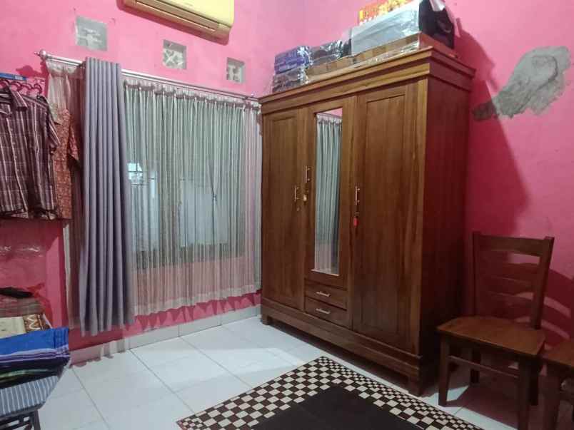 dijual cepat rumah di permata depok sektor pirus