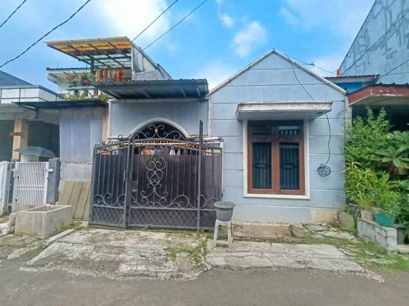 dijual cepat rumah di permata depok sektor pirus