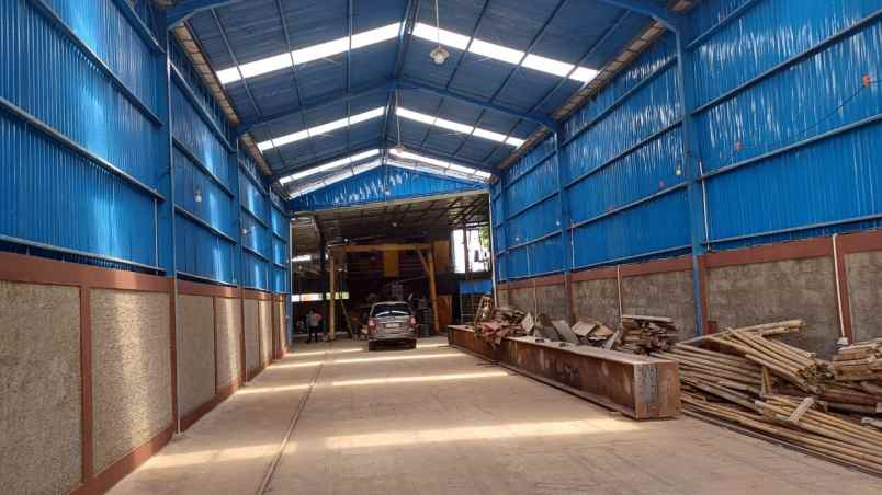 dijual gudang workshop baru di setu bekasi