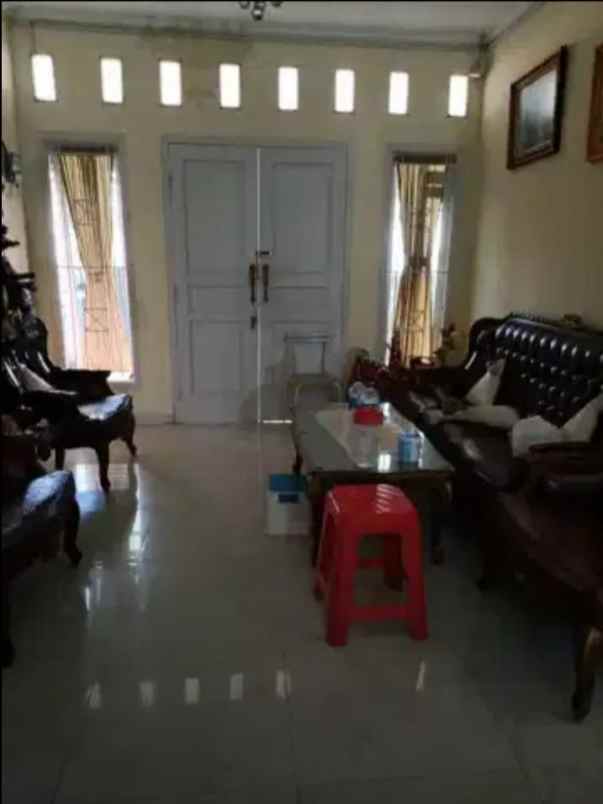 dijual hunian kost rawamangun 14 kt shm parkir 4 mobil