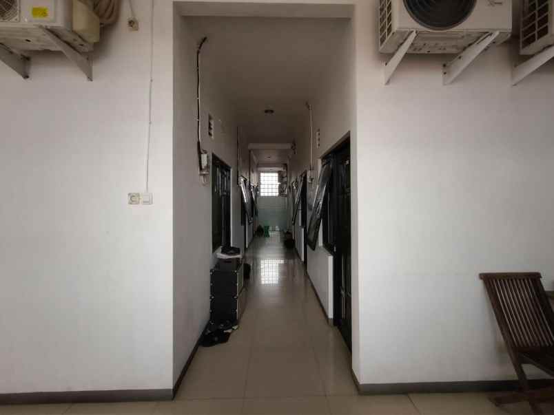 dijual kost dekat univ stekom semarang