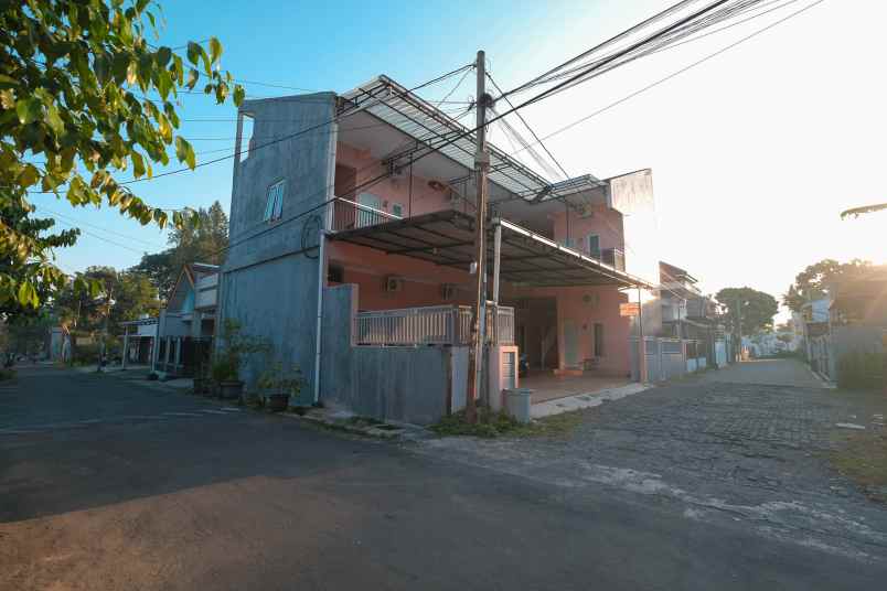 dijual kost jl kaliurang km 12 5