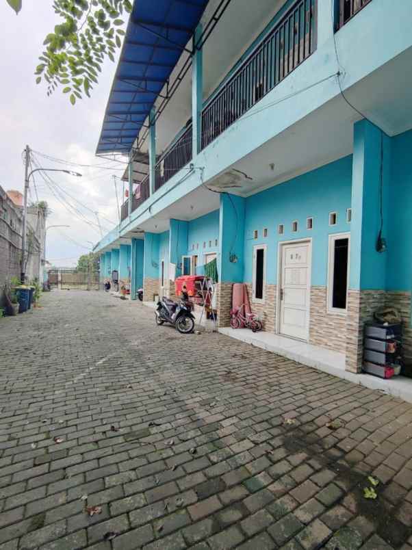 dijual kost pondok kelapa