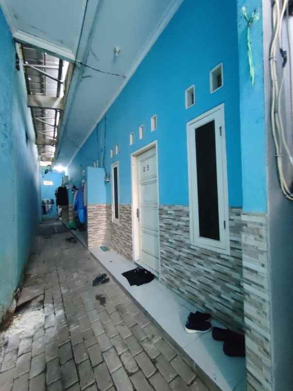 dijual kost pondok kelapa