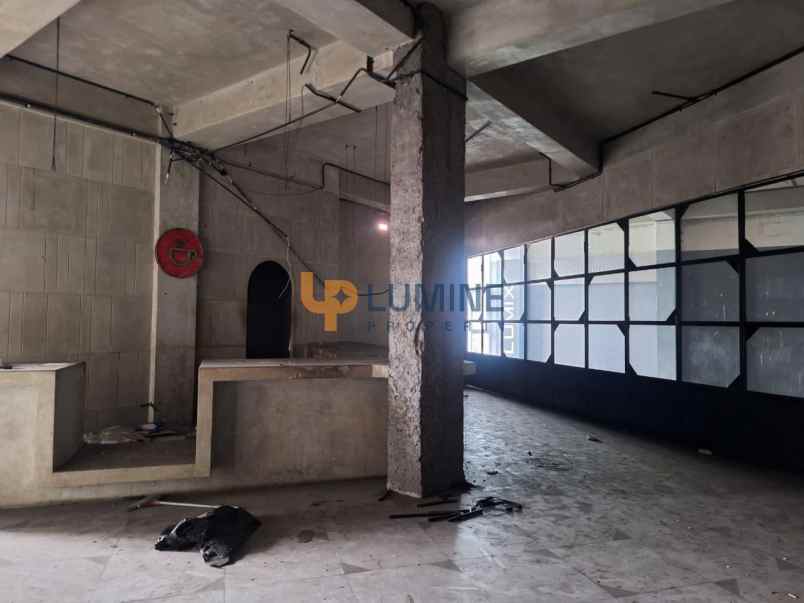 dijual ruko gudang kantor demangan