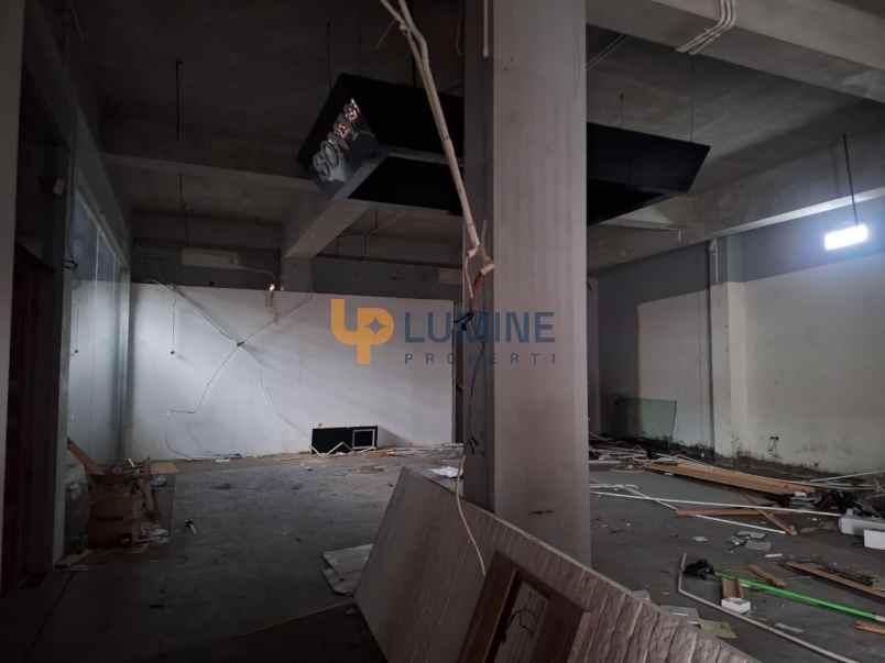 dijual ruko gudang kantor demangan
