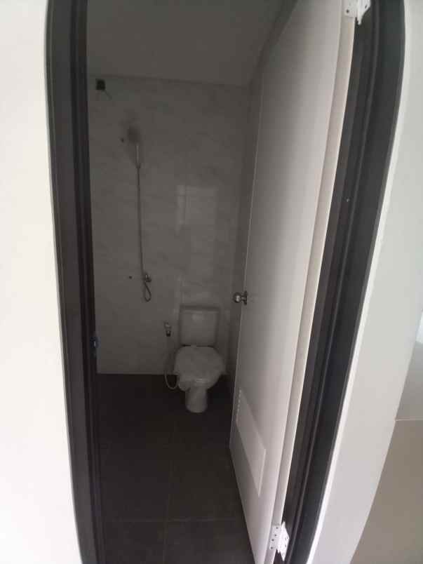 dijual ruko gudang kantor guntur