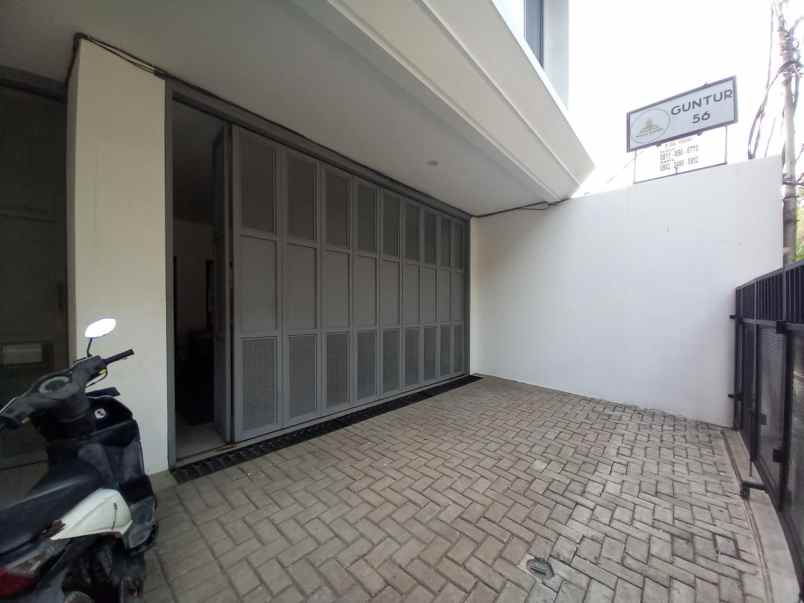 dijual ruko gudang kantor guntur