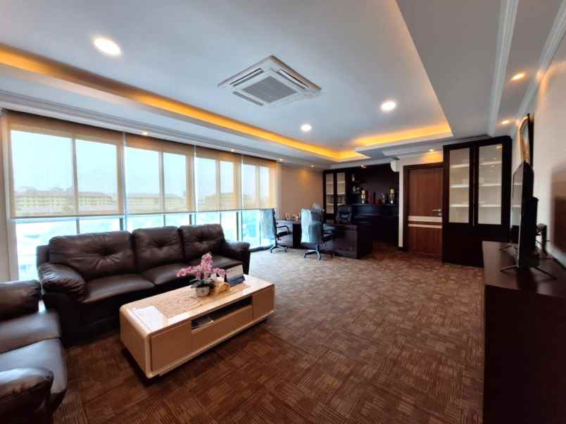 dijual ruko gudang kantor jalan tanah tinggi harapan