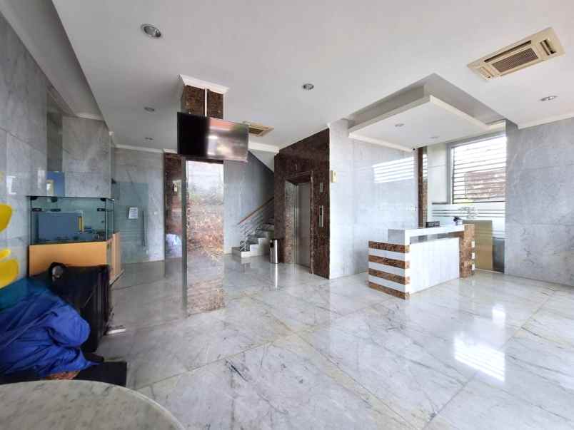 dijual ruko gudang kantor jalan tanah tinggi harapan