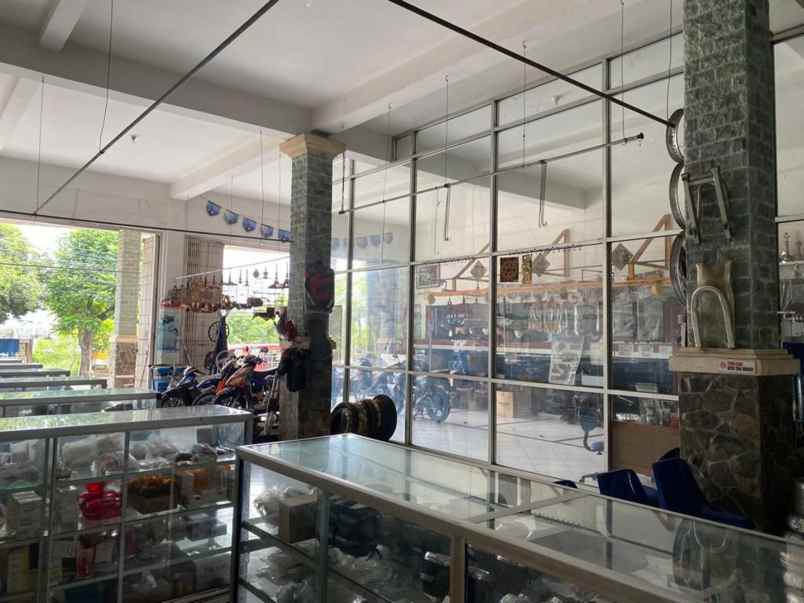 dijual ruko gudang kantor jl surapati banyuning kec