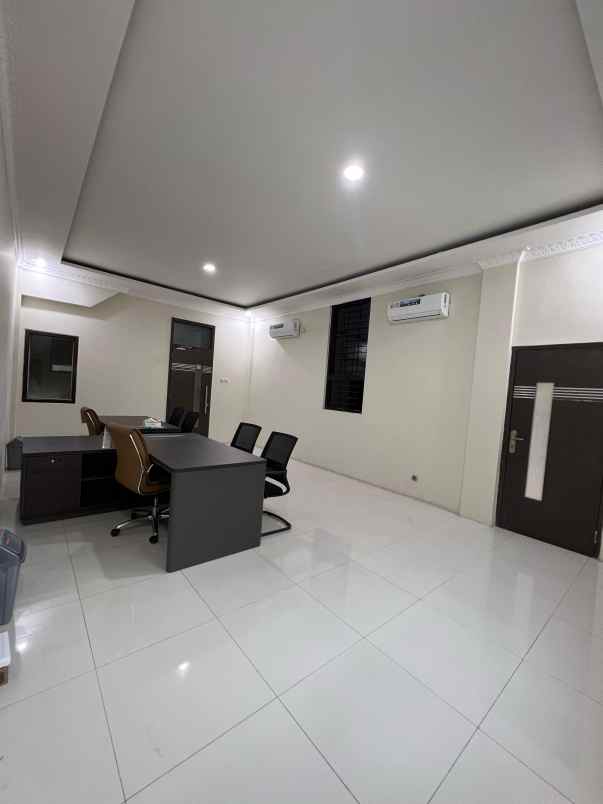 dijual ruko gudang kantor klampis jaya