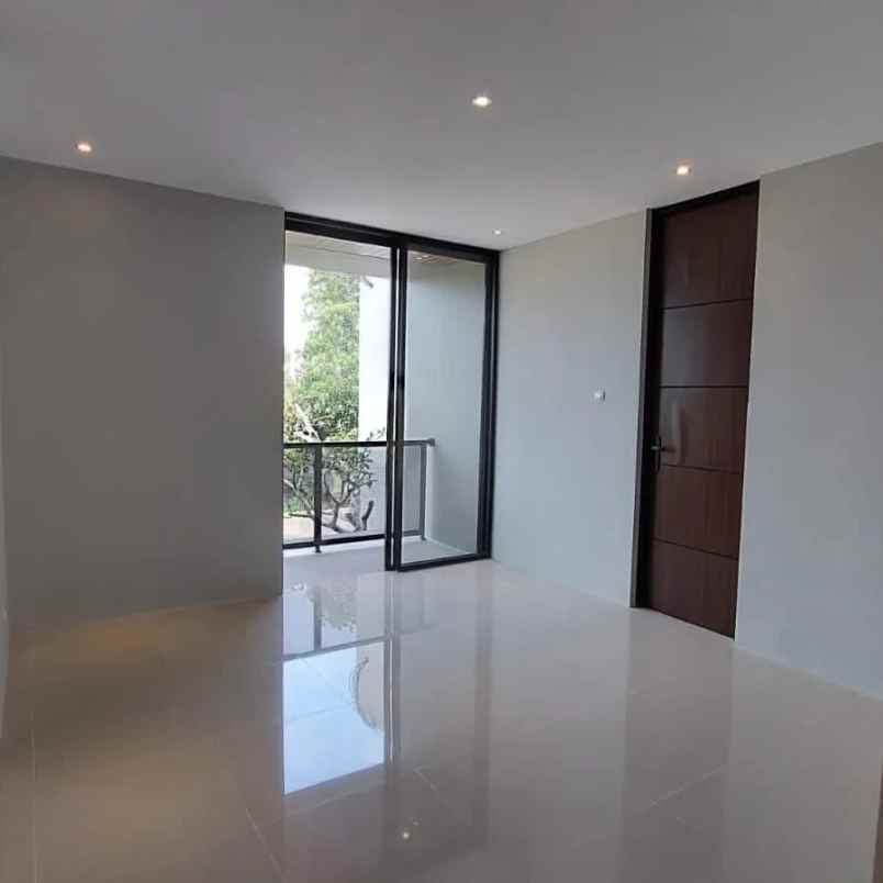 dijual rumah 3 km kampus ugm