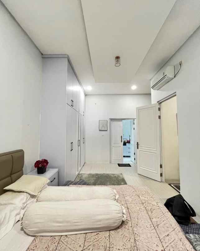 dijual rumah 87 kotawisata ciangsana