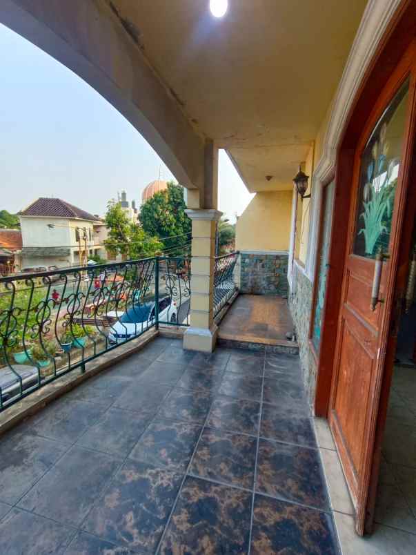 dijual rumah aren jaya bekasi timur