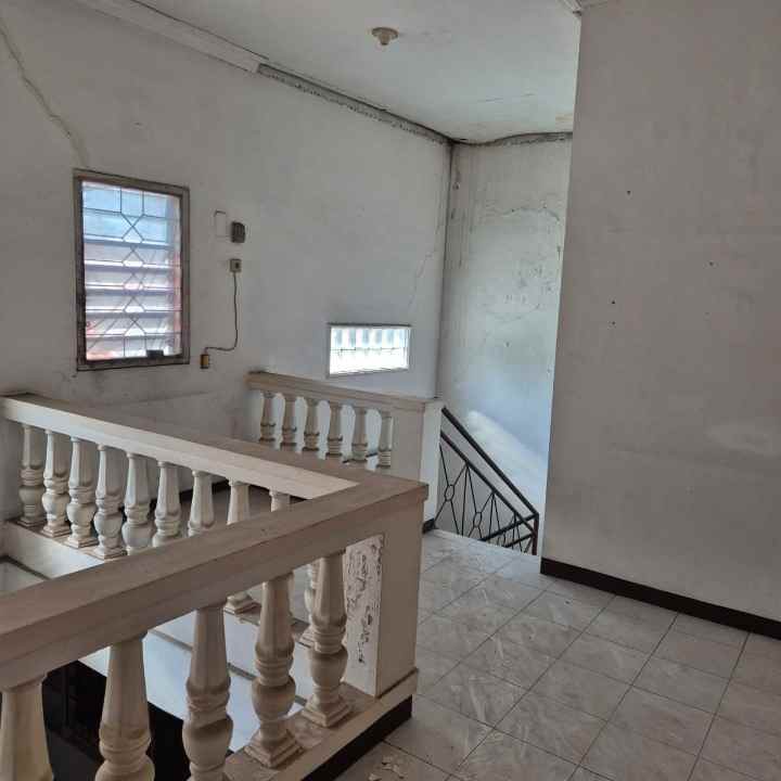 dijual rumah babatan pantai utara