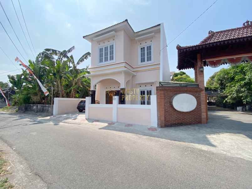 dijual rumah banguntapan bantul