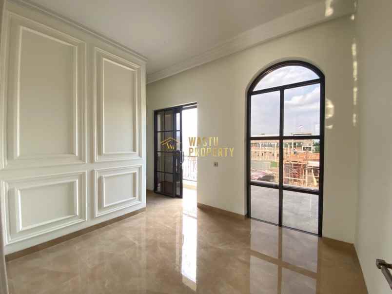 dijual rumah banyuraden